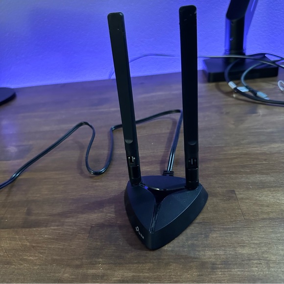 Tp-link WiFi 6 PCIE 5.0 adapter with antenas - Picture 2 of 4